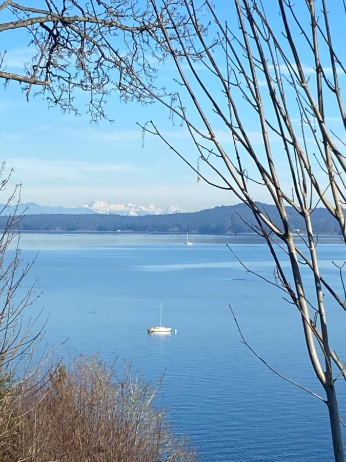 Edgewater Sunrise Apartment Chemainus Exterior photo